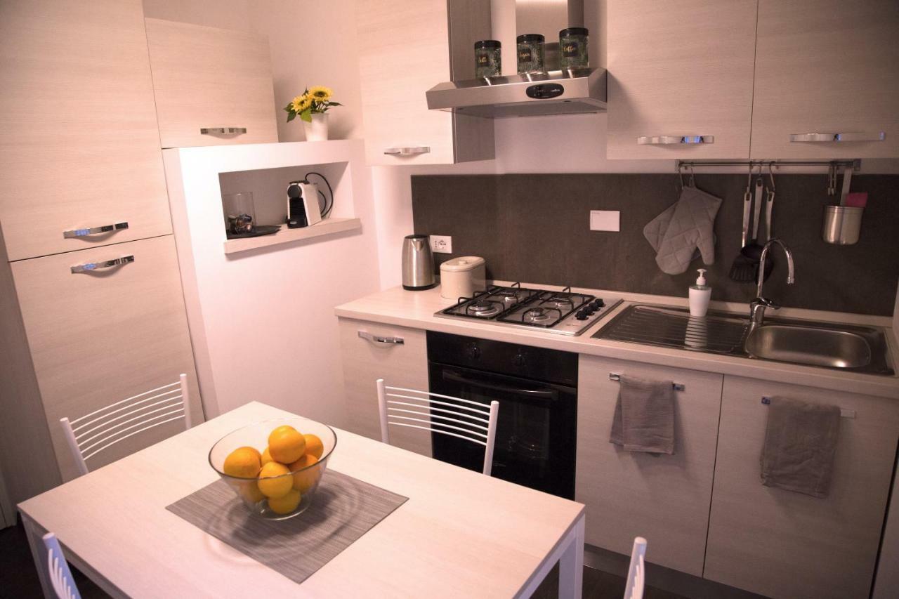 H-Aviva Giubbonari Apartment Рим Экстерьер фото