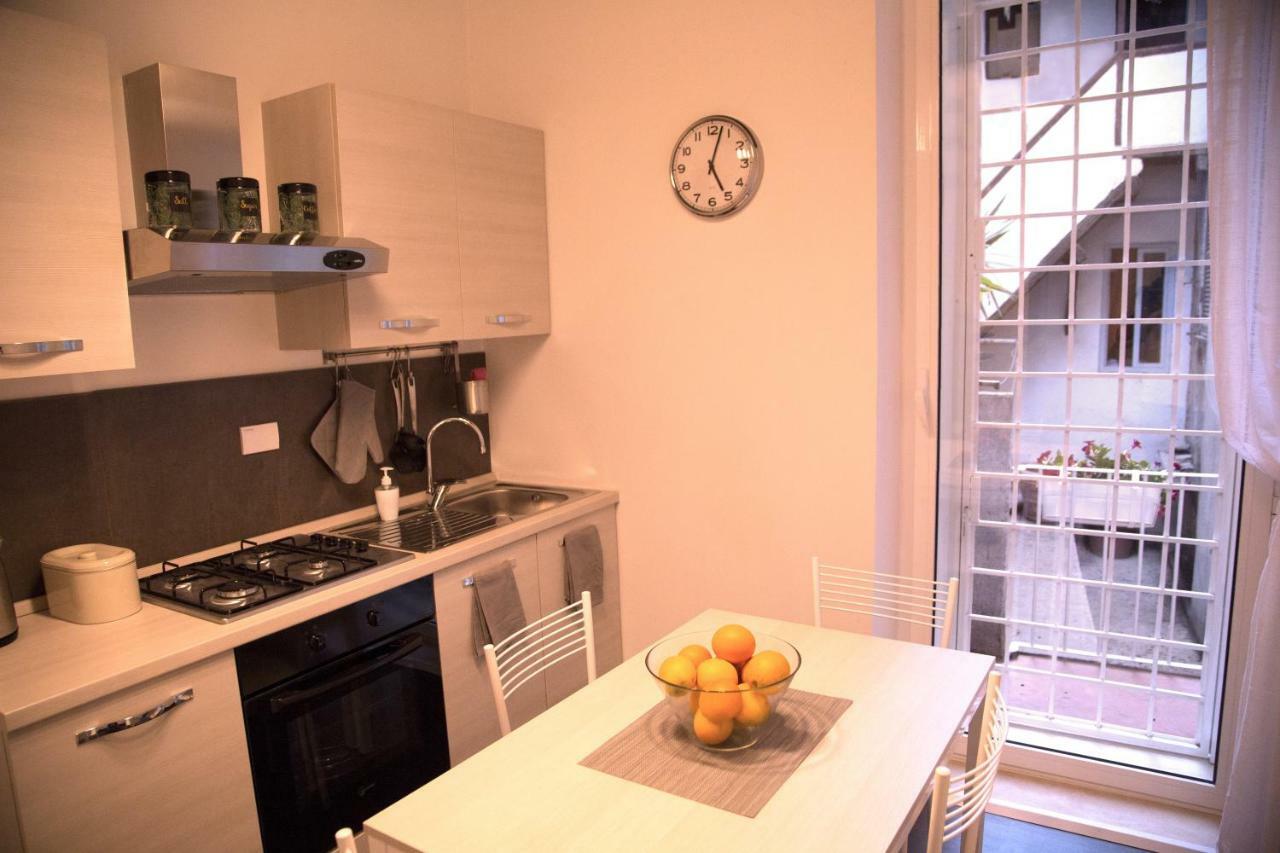 H-Aviva Giubbonari Apartment Рим Экстерьер фото
